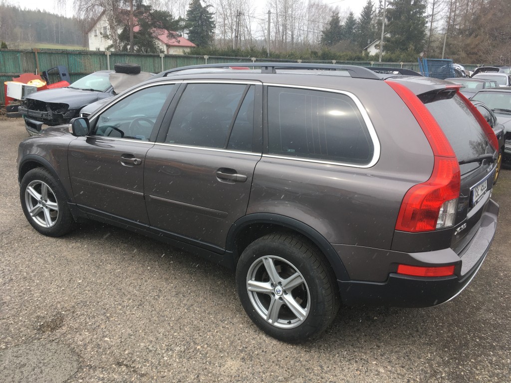 XC90 hneda 024